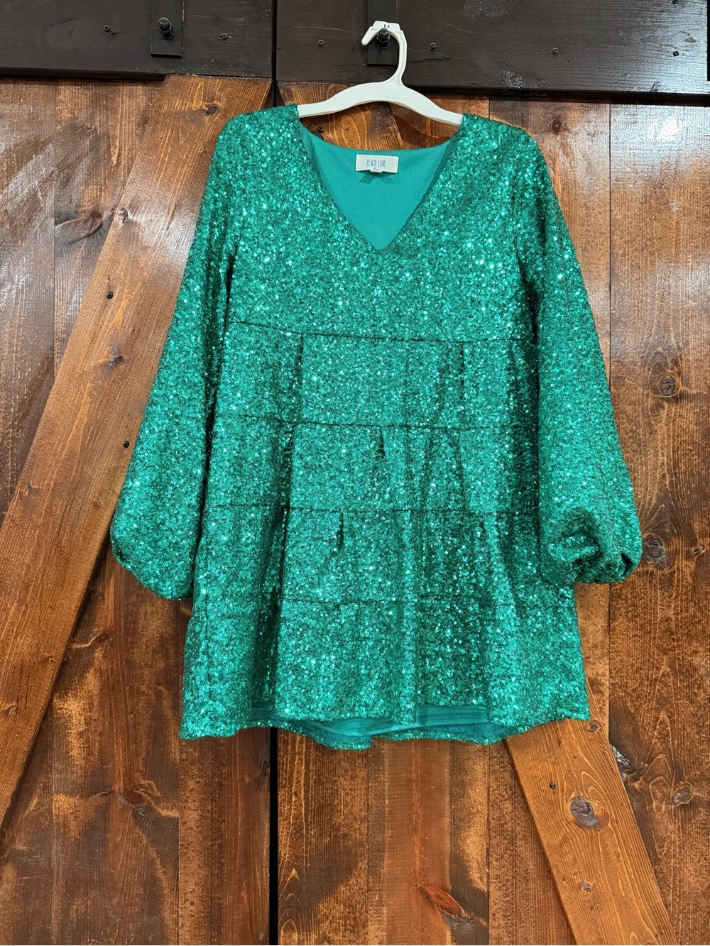 Peach Love California Emerald Green Sequin Tiered V-Neck Dress
